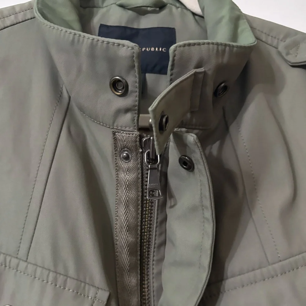 Banana Republic Men’s‎ Olive Green Utility Style Jacket, Size L